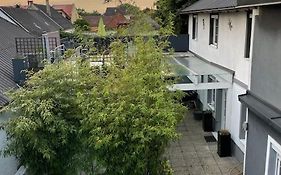 Outlet Center House, Pool-Jacuzzi-Garden-Sundeck